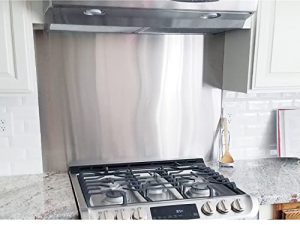 24 × 30 "Range Hood Backsplash Wall Shield Stove Back Splash SP3604 ، واقي رشاش لوحة معدنية مسطحة للغاية ومدفقة لمجموعة الموقد ، 4 ثقوب ومسامير متضمنة ، 304 من الفولاذ المقاوم للصدأ